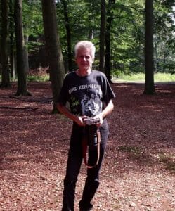 Baken in bos Harrie Baken, berichten uit het bos, Oude Warande, 2004, foto Marja