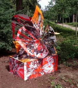 Peter Rogiers, zonder titel (2004) Peter Rogiers, zonder titel, 2004, staal en spuitverf, Lustwarande